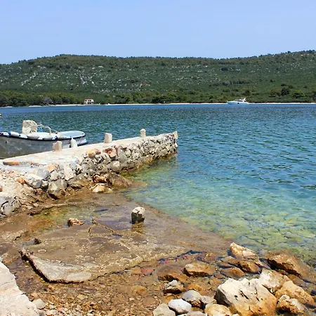 By The Sea Cove Mala Lamjana, Ugljan - 347 Apartment *